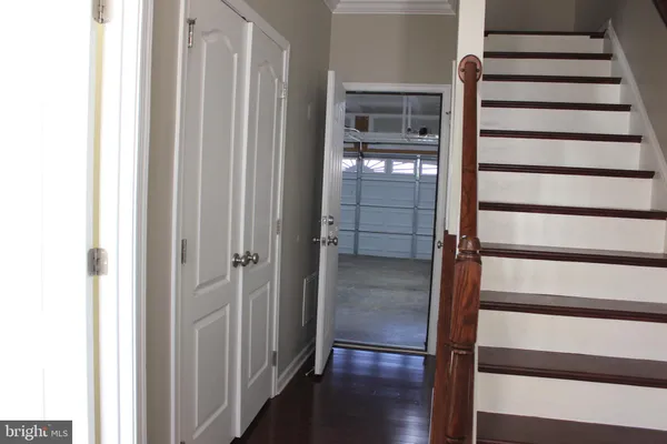 $3,350 | 23261 Carters Meadow Terrace, Ashburn, VA 20148