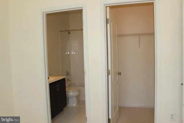 $3,350 | 23261 Carters Meadow Terrace, Ashburn, VA 20148