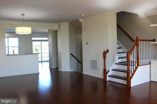 $3,350 | 23261 Carters Meadow Terrace, Ashburn, VA 20148