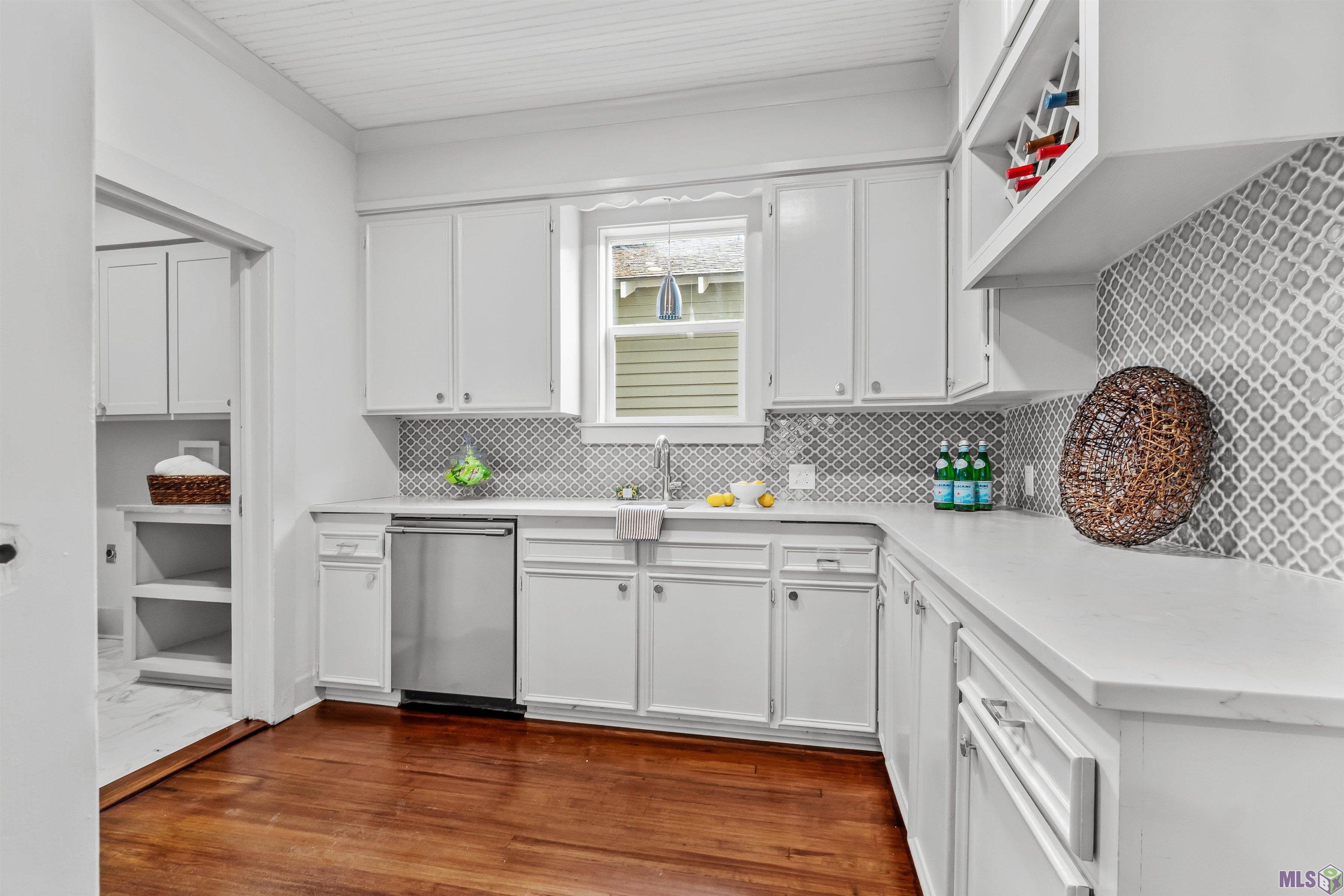 2174 Wisteria Street Baton Rouge, LA 70806 - Photo 11 of 26 Scullery