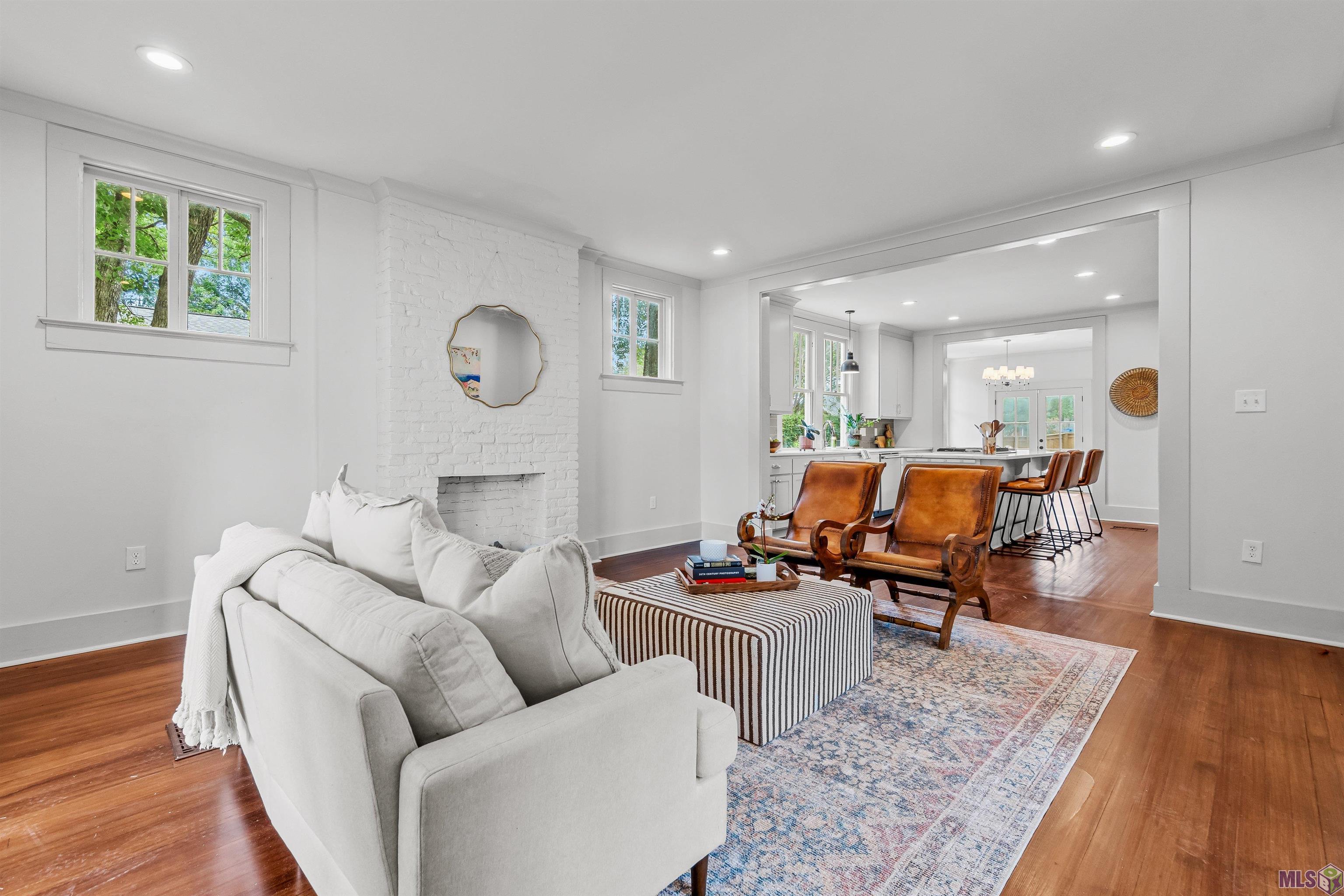 2174 Wisteria Street Baton Rouge, LA 70806 - Photo 7 of 26 Living Room with View of Kitchen