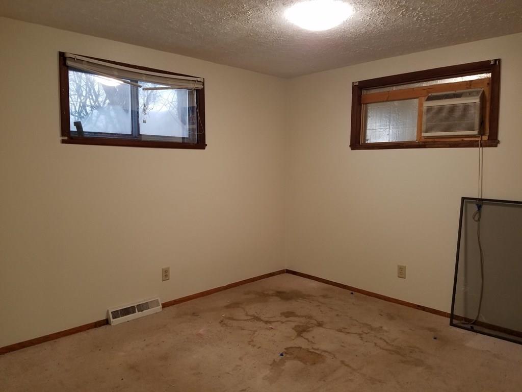 355 Taylor Street Russells Point, OH 43348 - Photo 6 of 7