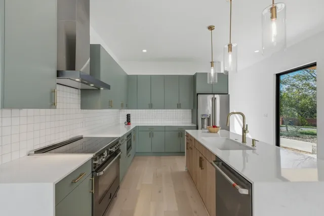 $695,000 | 802 Philco Drive, Unit 1, Austin, TX 78745