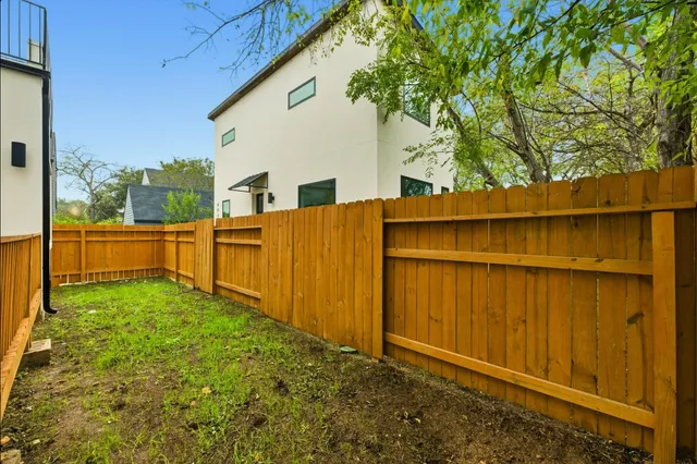 $695,000 | 802 Philco Drive, Unit 1, Austin, TX 78745