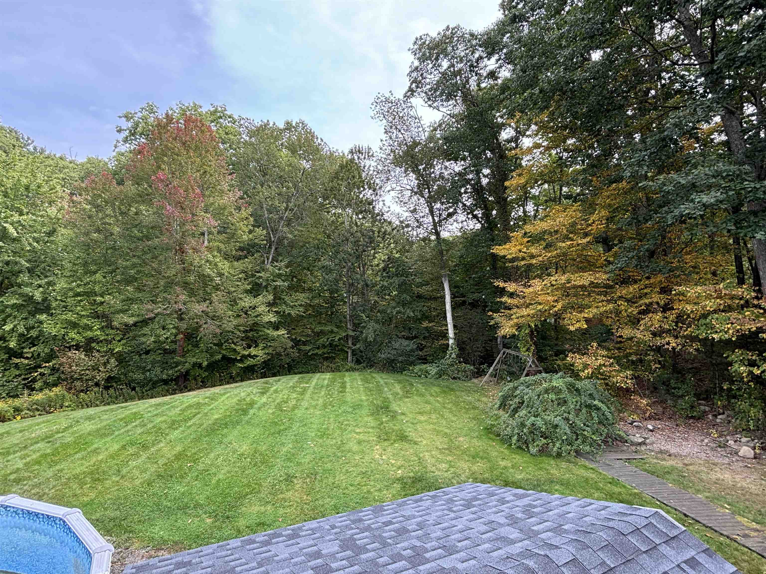 17 Deer Hill Circle Pelham, NH 03076 - Photo 2 of 54