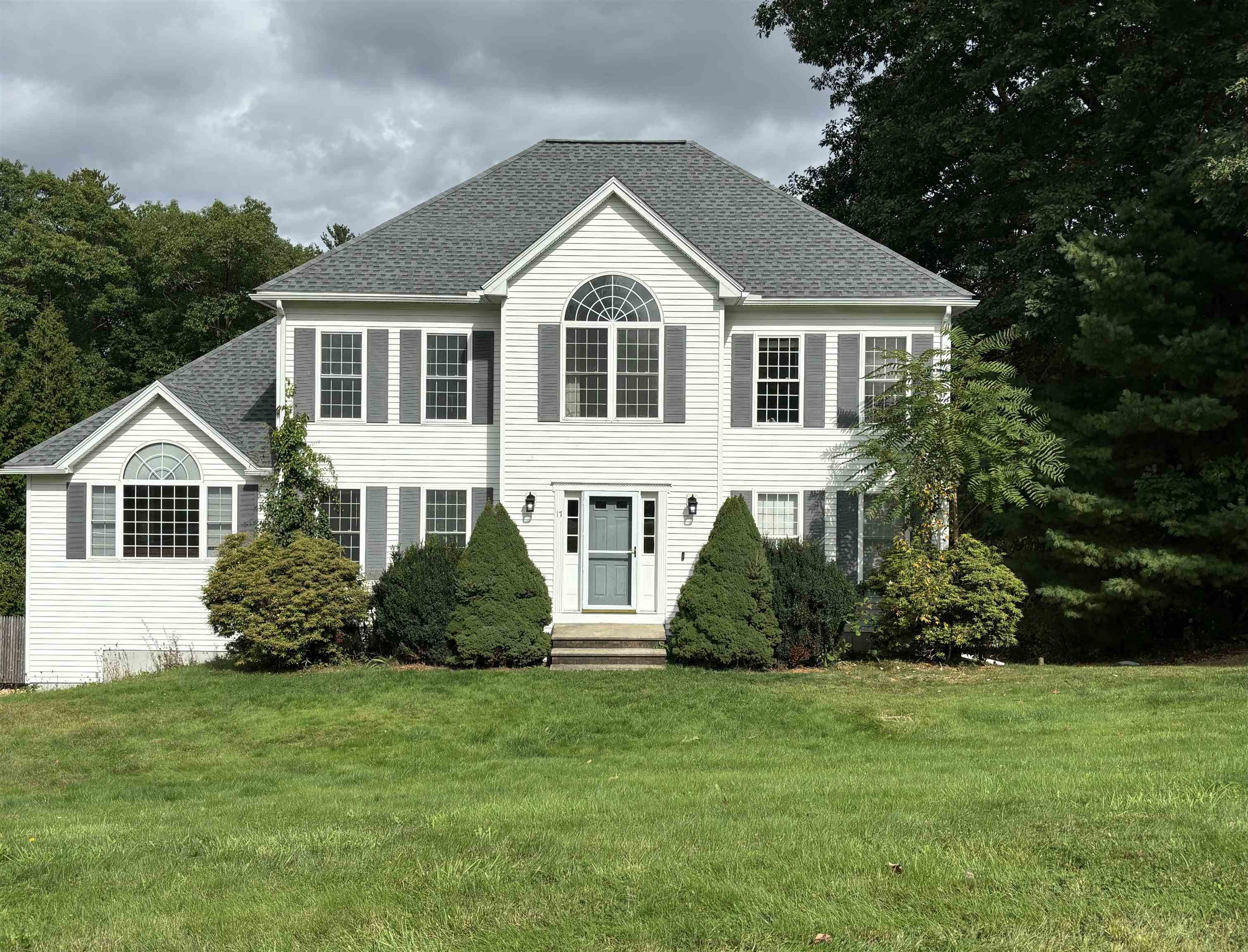 17 Deer Hill Circle Pelham, NH 03076 - Photo 49 of 54