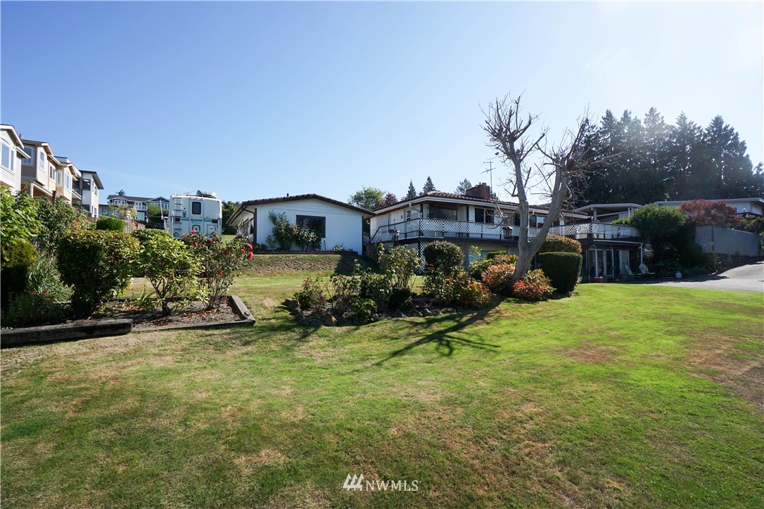 1012 North 36th Street Renton, WA 98056 - Photo 8 of 18
