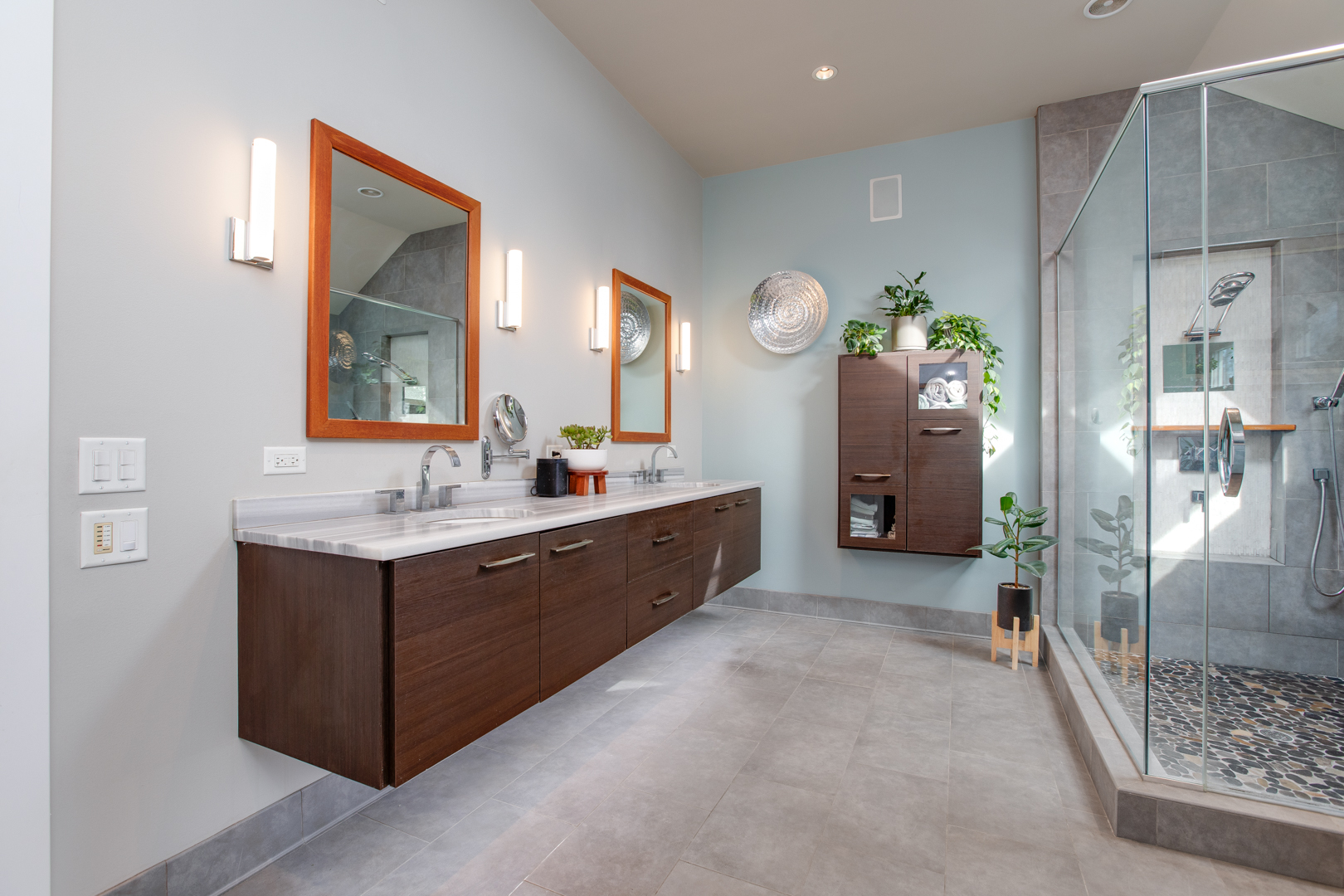 828 Sanctuary Lane Naperville, IL 60540 - Photo 15 of 28 a spacious bathroom with a double vanity sink and a mirror