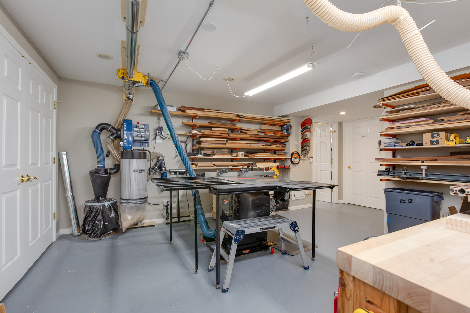 828 Sanctuary Lane Naperville, IL 60540 - Photo 22 of 28 a view of a storage & utility room