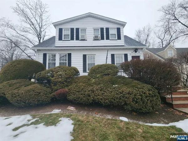 $715,000 | 5 Bellevue Avenue, Bloomfield, NJ 07003