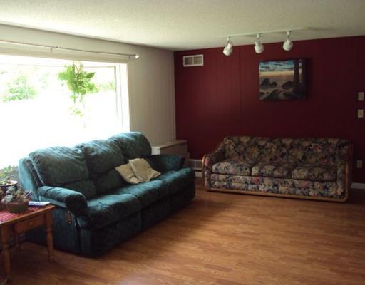 5 Rainbow Ridge Jay, ME 04239 - Photo 16 of 25 Living Room.