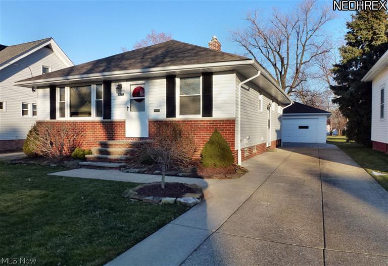 1323 Mayfield Ridge Road Cleveland, OH 44124 - Photo 1 of 1 Front view of house-faces West with 2 Car Garage at rear.