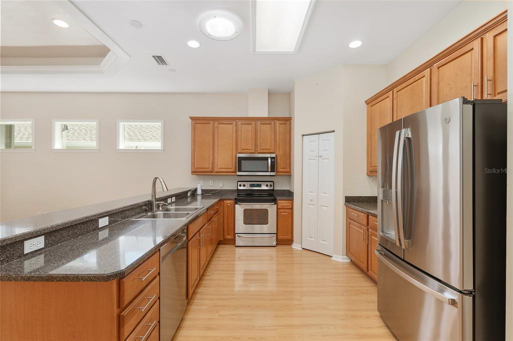 8632 Southwest 76th Place Gainesville, FL 32608 - Photo 13 of 51