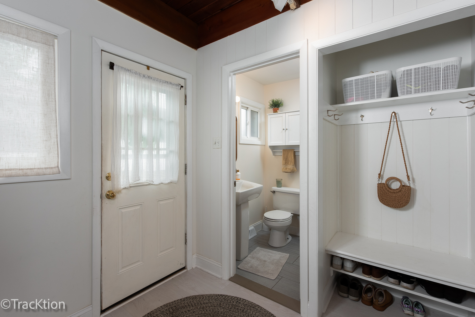 10S450 Ruth Drive Lemont, IL 60439 - Photo 13 of 22 a bathroom with a shower and toilet