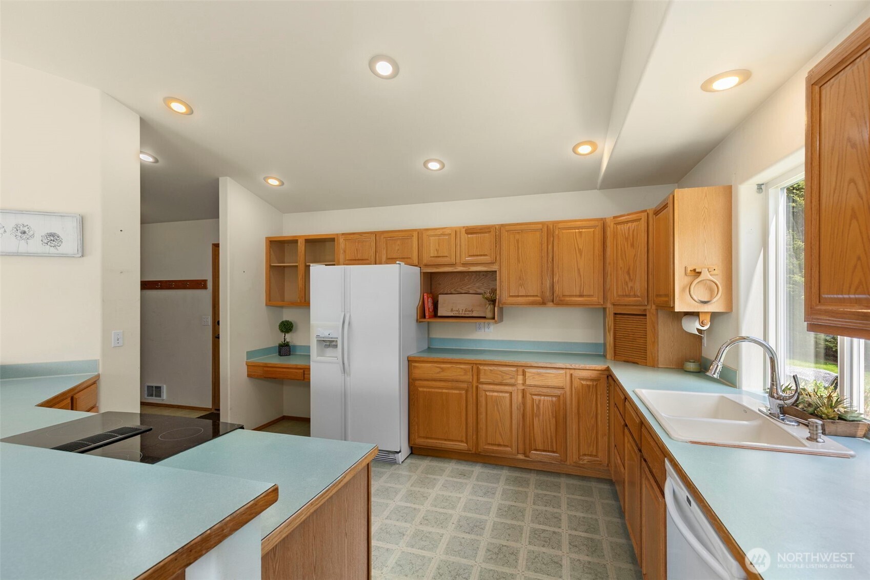 52 McComb Road Sequim, WA 98382 - Photo 13 of 34