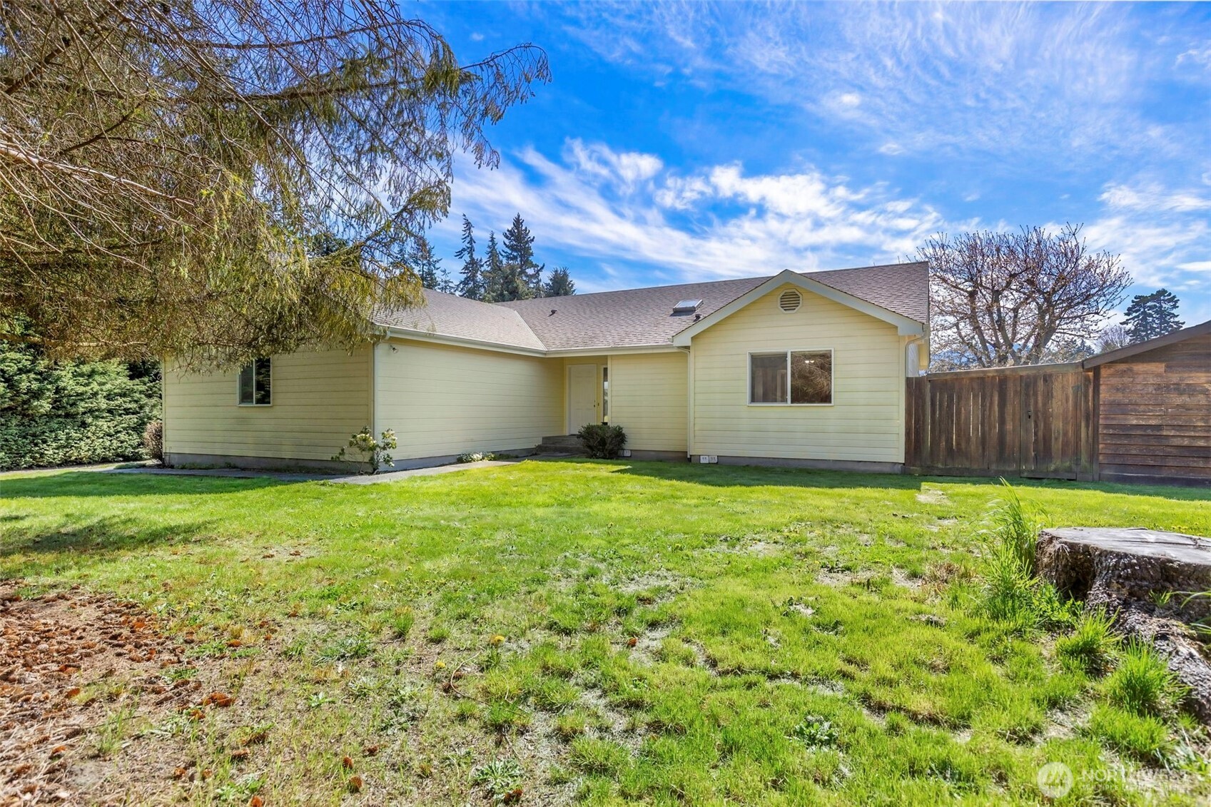 52 McComb Road Sequim, WA 98382 - Photo 3 of 34