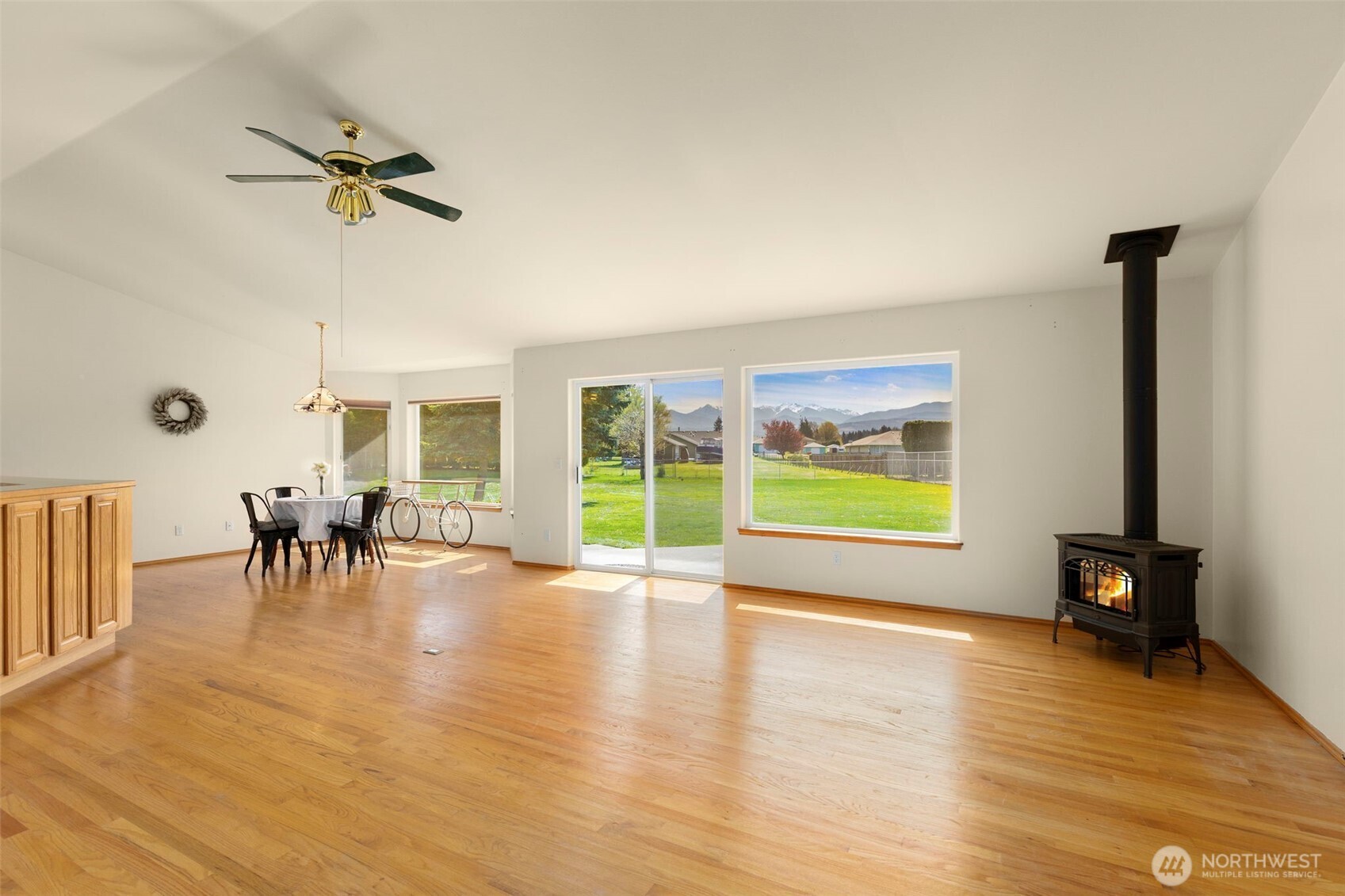 52 McComb Road Sequim, WA 98382 - Photo 7 of 34