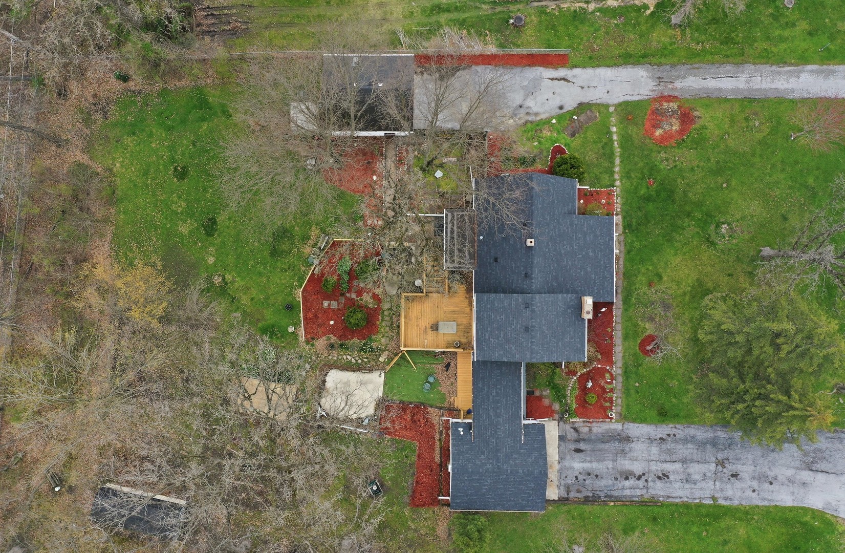 23045 Lahon Road Steger, IL 60475 - Photo 3 of 24
