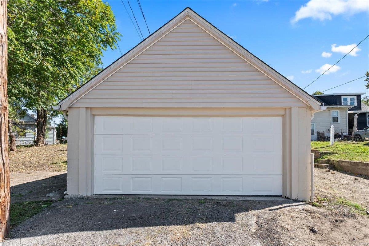 1827 Edwardsville Road Madison, IL 62060 - Photo 54 of 57
