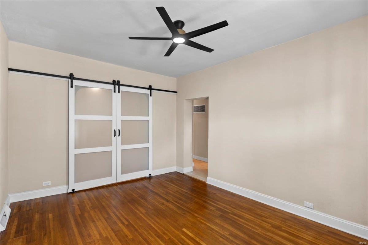 1827 Edwardsville Road Madison, IL 62060 - Photo 6 of 57