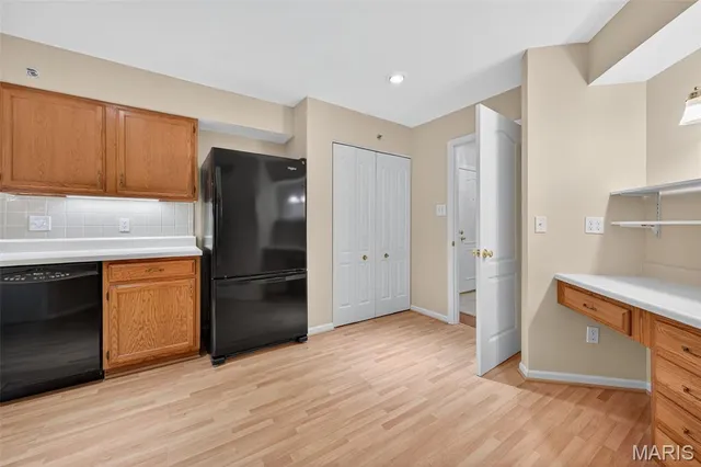 $240,000 | 561 Sarah Lane, Unit 204, St. Louis, MO 63141