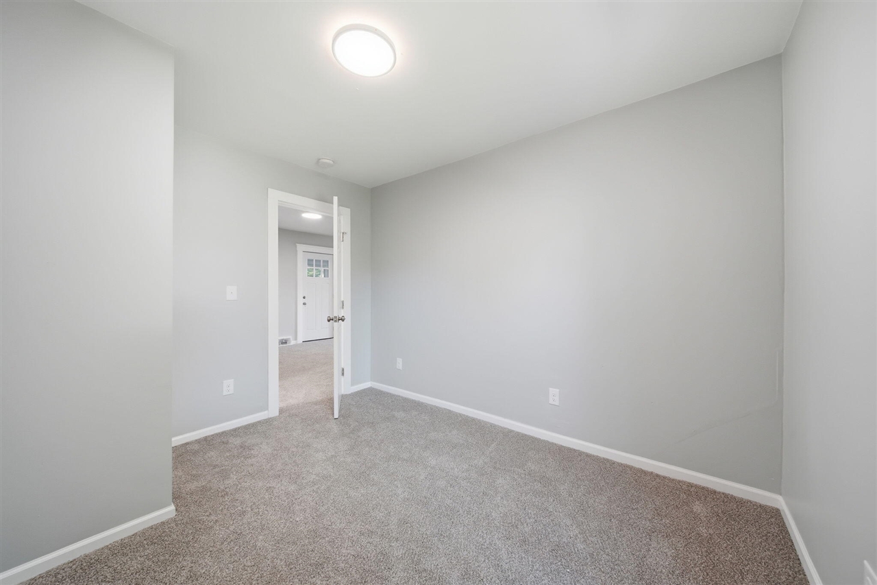 317 Lockwood Street Jackson, MI 49203 - Photo 14 of 32