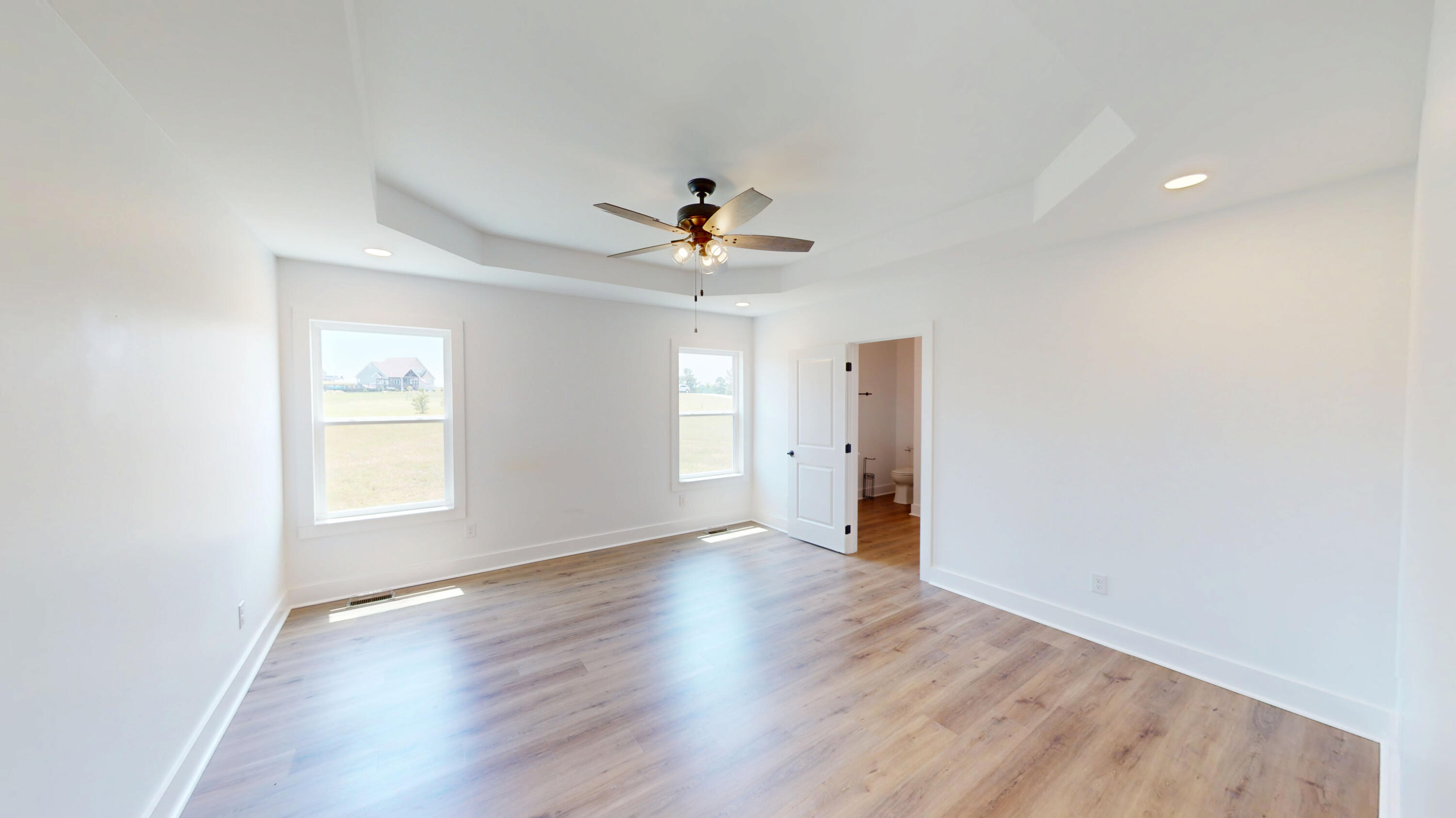 325 Henderson Road Evensville, TN 37332 - Photo 14 of 35 11-Master Bedroom 1