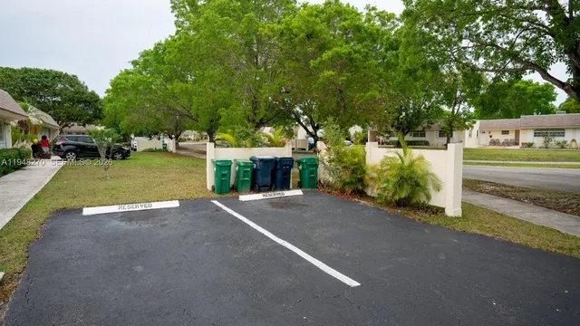 $2,400 | 17252 Southwest 112th Place, Unit 21243, Miami, FL 33157