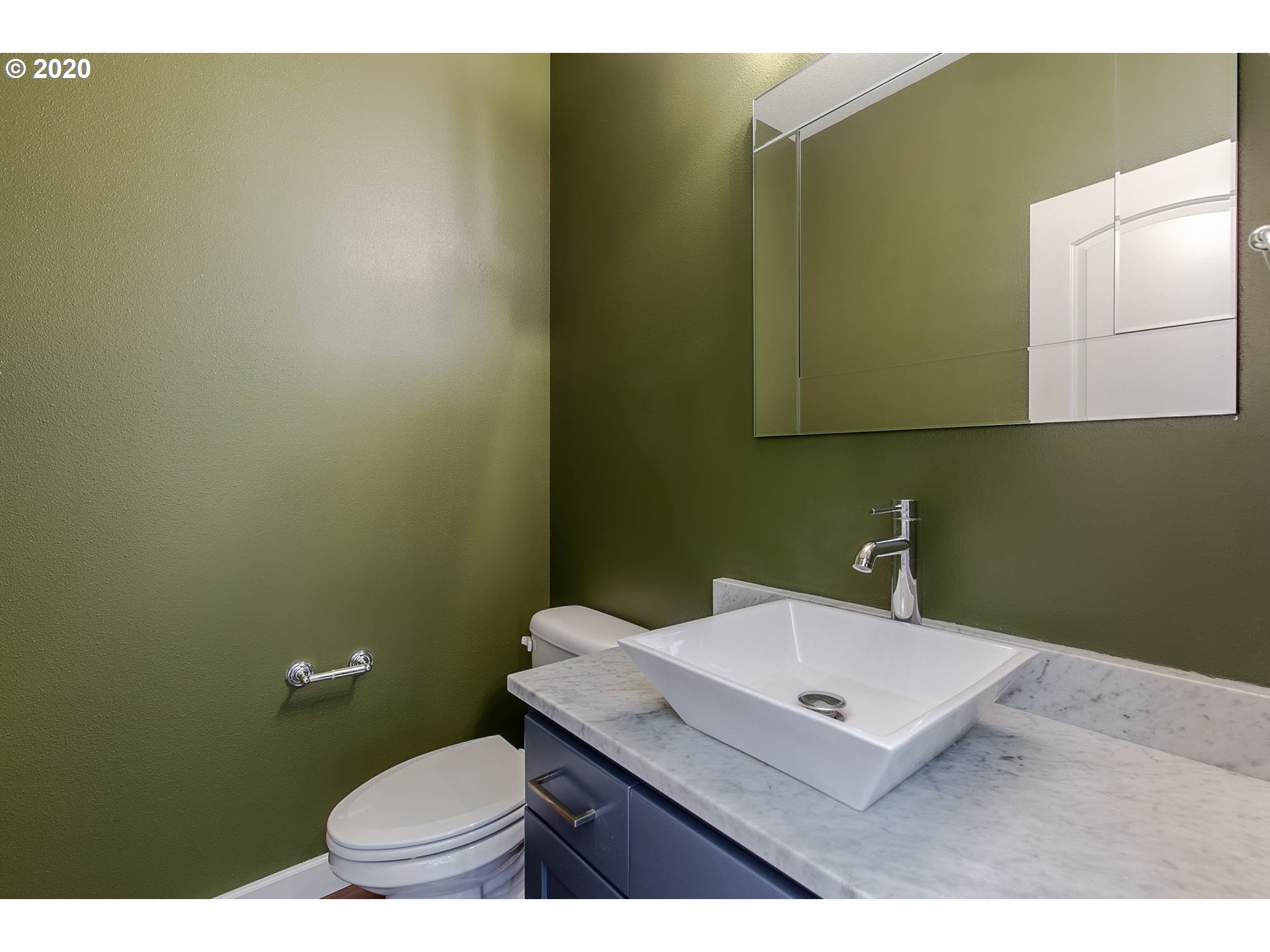 4976 Fox Hollow Road Eugene, OR 97405 - Photo 20 of 32 Gallery Image 20