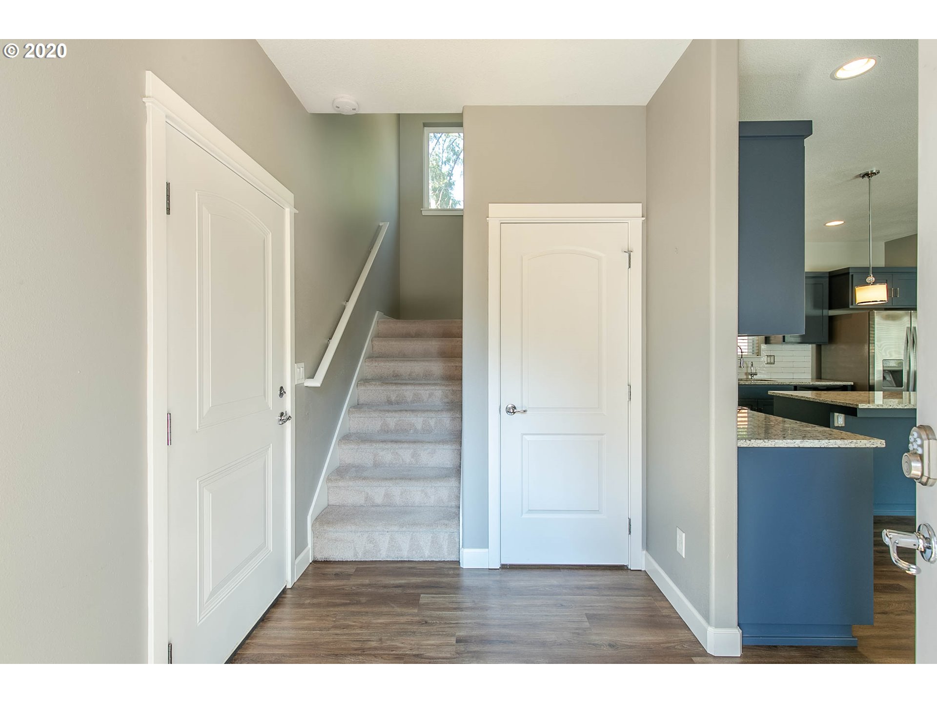 4976 Fox Hollow Road Eugene, OR 97405 - Photo 3 of 32 Gallery Image 3