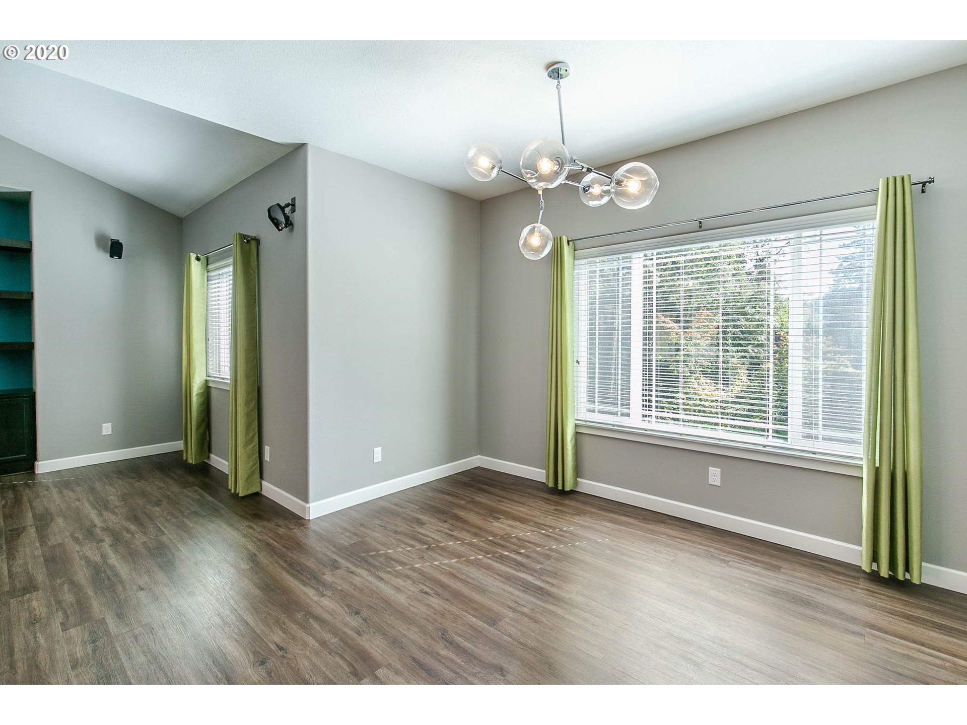 4976 Fox Hollow Road Eugene, OR 97405 - Photo 7 of 32 Gallery Image 7