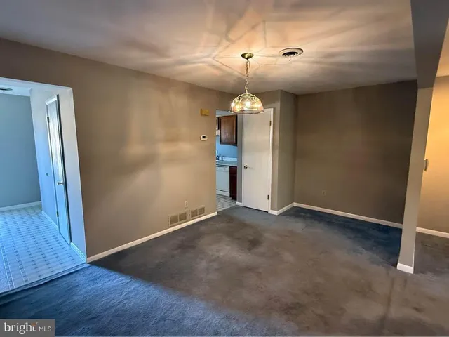 $1,850 | 1145 Pheasant Drive North, Carlisle, PA 17013