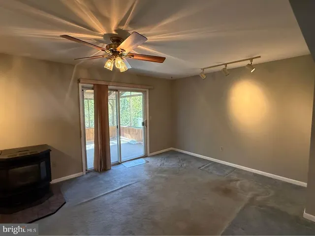 $1,850 | 1145 Pheasant Drive North, Carlisle, PA 17013