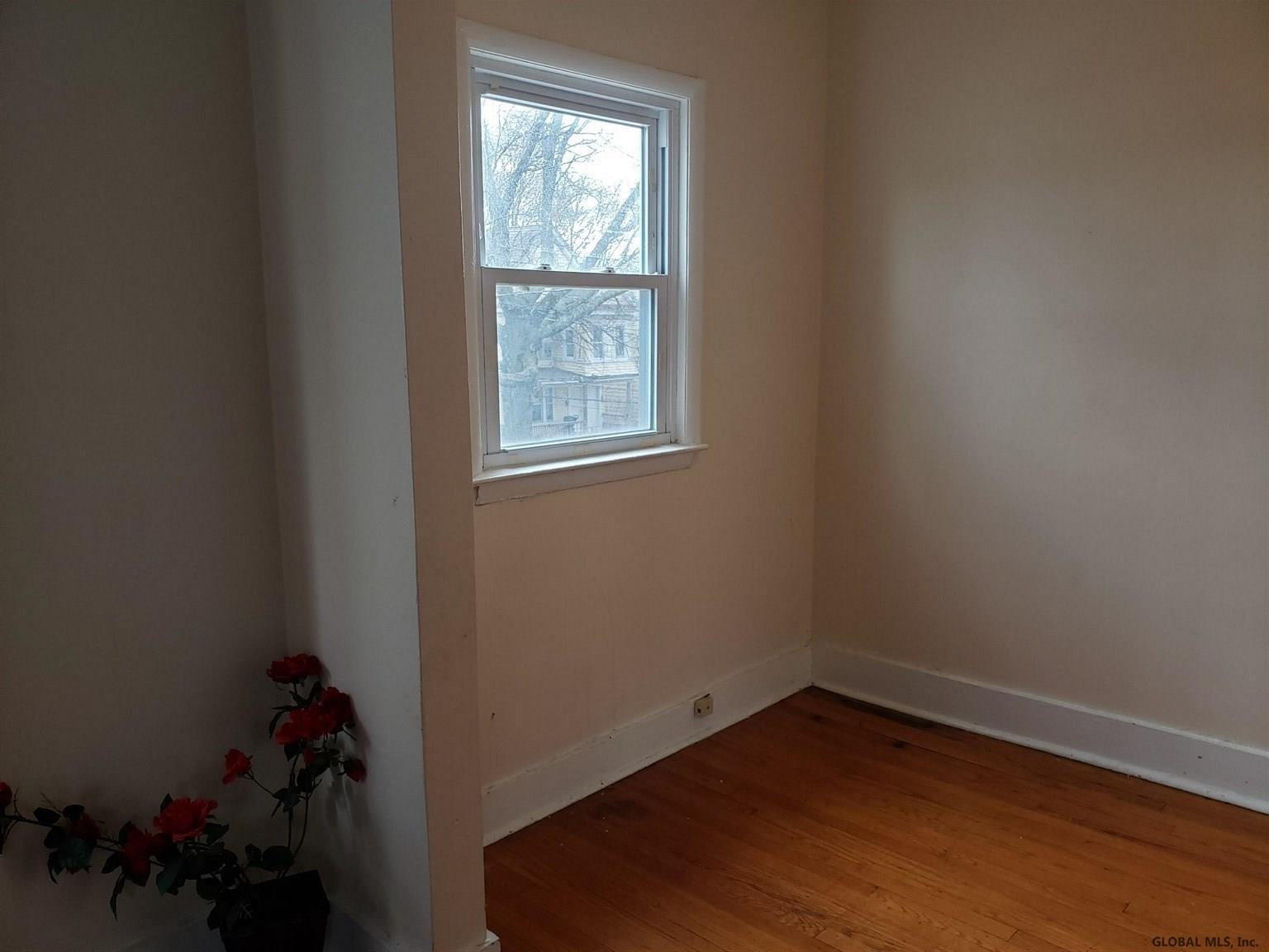 3 Bogart Terrace, Unit 2R Albany, NY 12202 - Photo 9 of 11 Photo 10