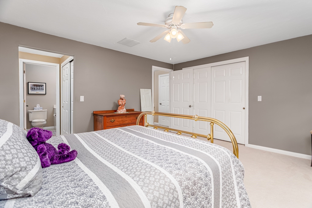 405 Ridgefield Circle, Unit C Clinton, MA 01510 - Photo 19 of 32 Gallery Image 19