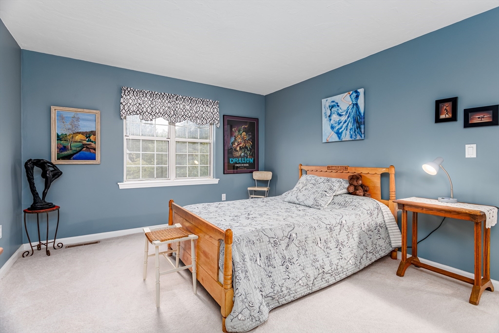 405 Ridgefield Circle, Unit C Clinton, MA 01510 - Photo 23 of 32 Gallery Image 23