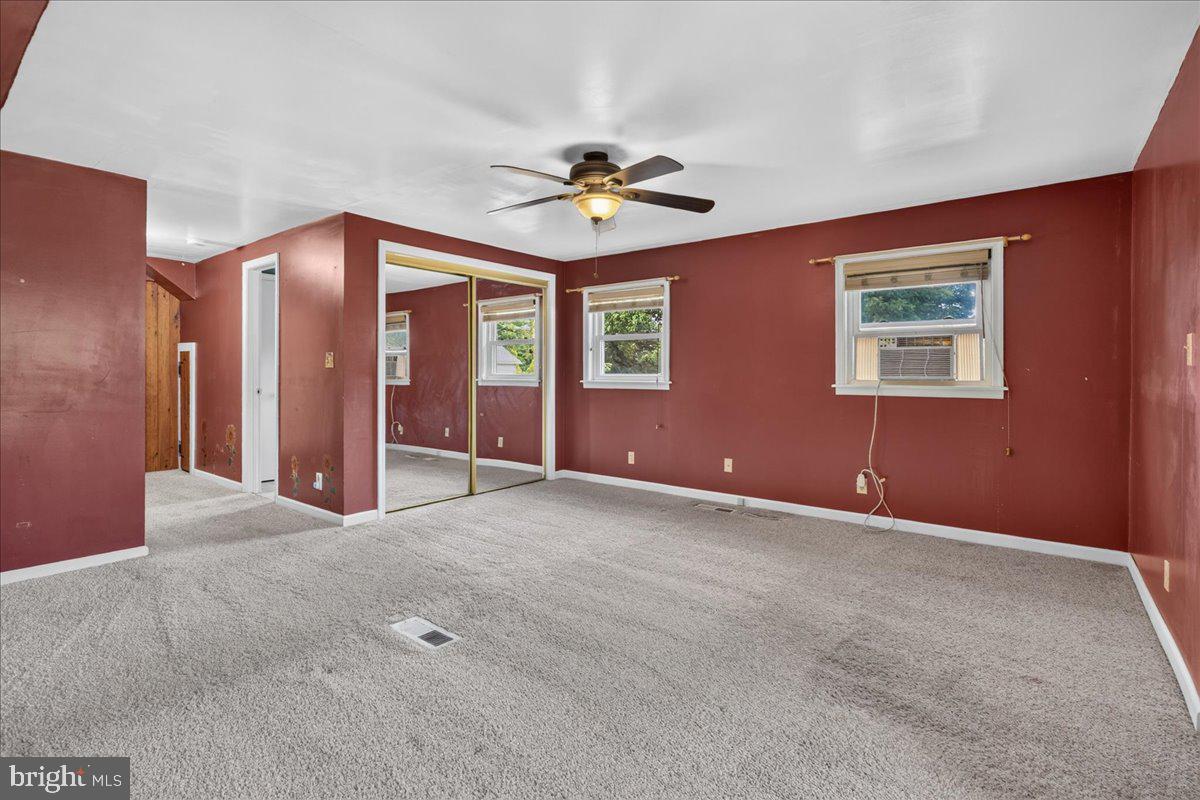 70 Ridge Road Phoenixville, PA 19460 - Photo 26 of 47 Largest/Primary bedroom, 2nd floor