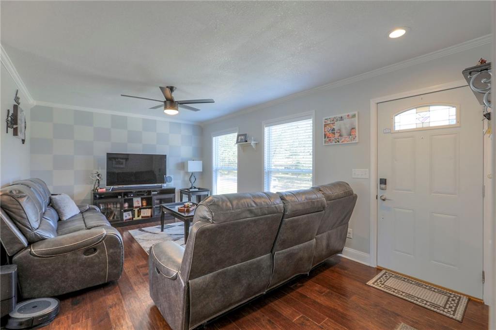 1521 Lexington Road Pleasant Hill, MO 64080 - Photo 6 of 29