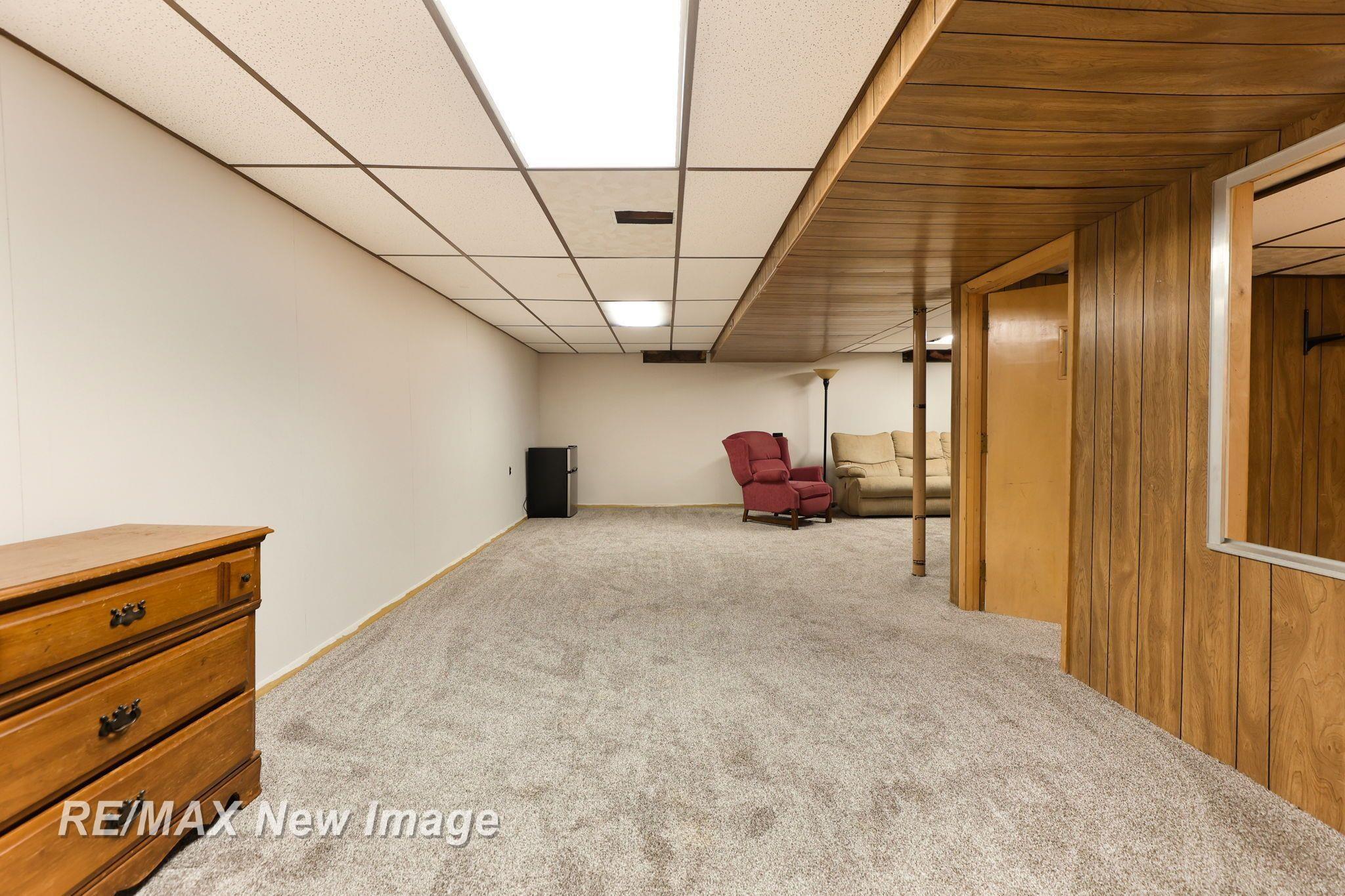 2370 Anderson Road Saginaw, MI 48603 - Photo 29 of 41 50133332-dddea271-9913-414d-b31d-3aa994a7f425.JPG