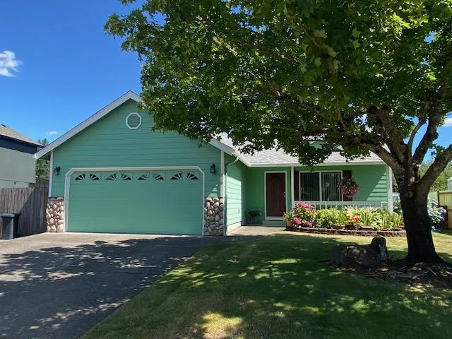 $439,000 | 810 Whitney Street, Stayton, OR 97383