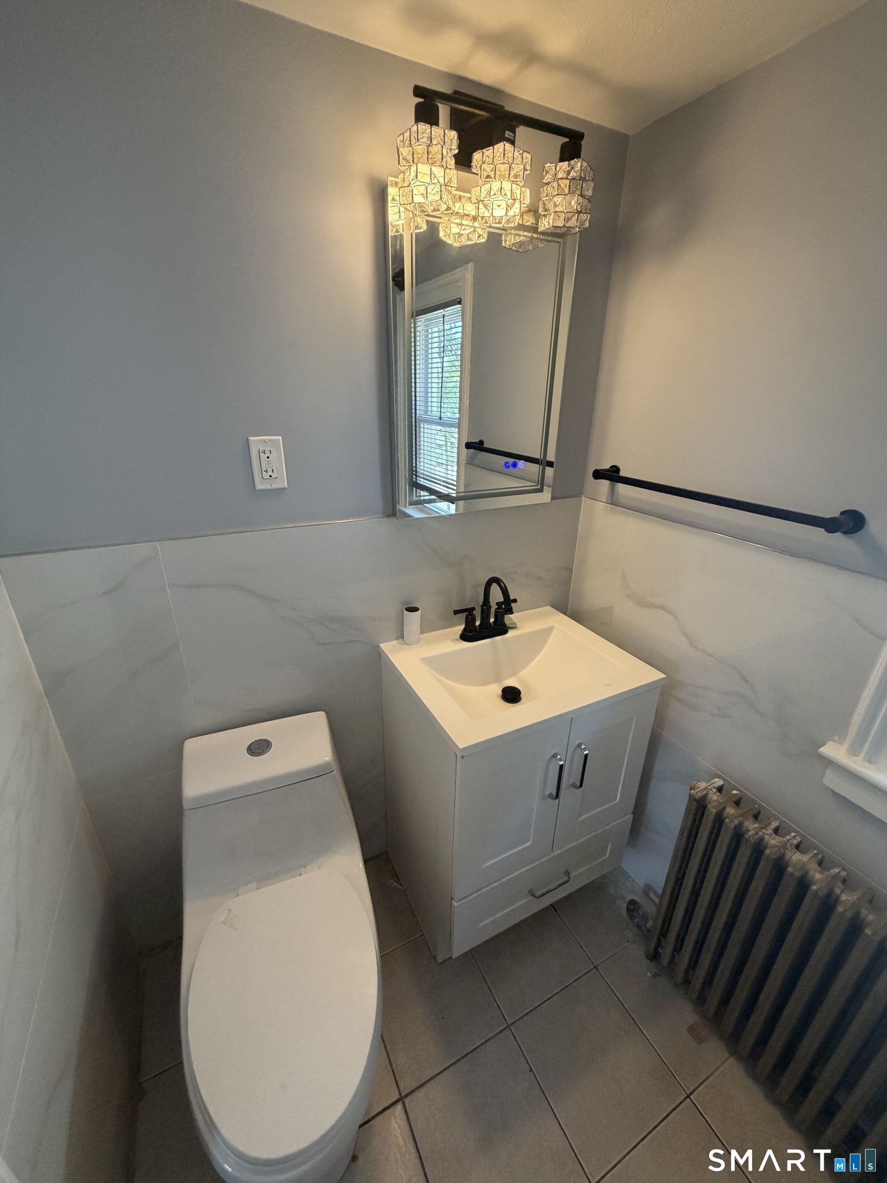 2 Barber Street Windsor, CT 06095 - Photo 6 of 10 Gallery Image 6