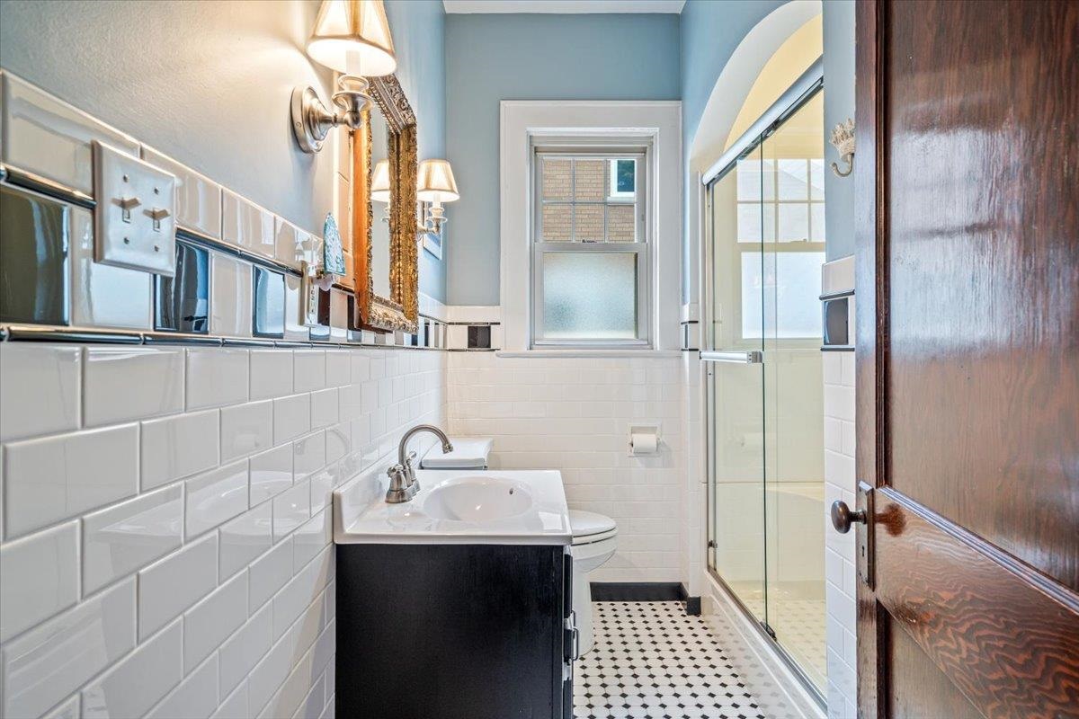 310 East 5th Street Jasper, IN 47546 - Photo 11 of 36