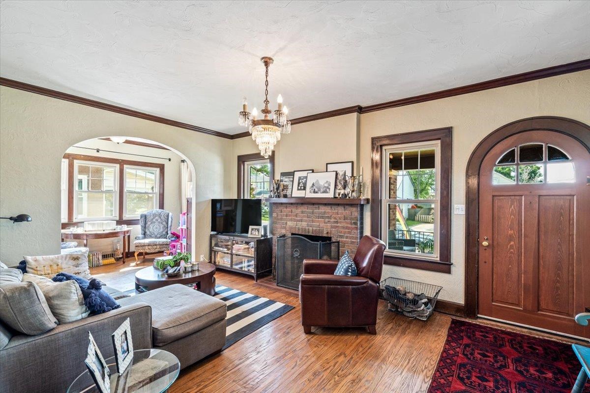 310 East 5th Street Jasper, IN 47546 - Photo 3 of 36