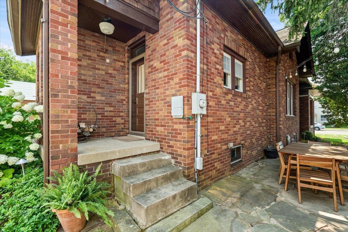 310 East 5th Street Jasper, IN 47546 - Photo 30 of 36