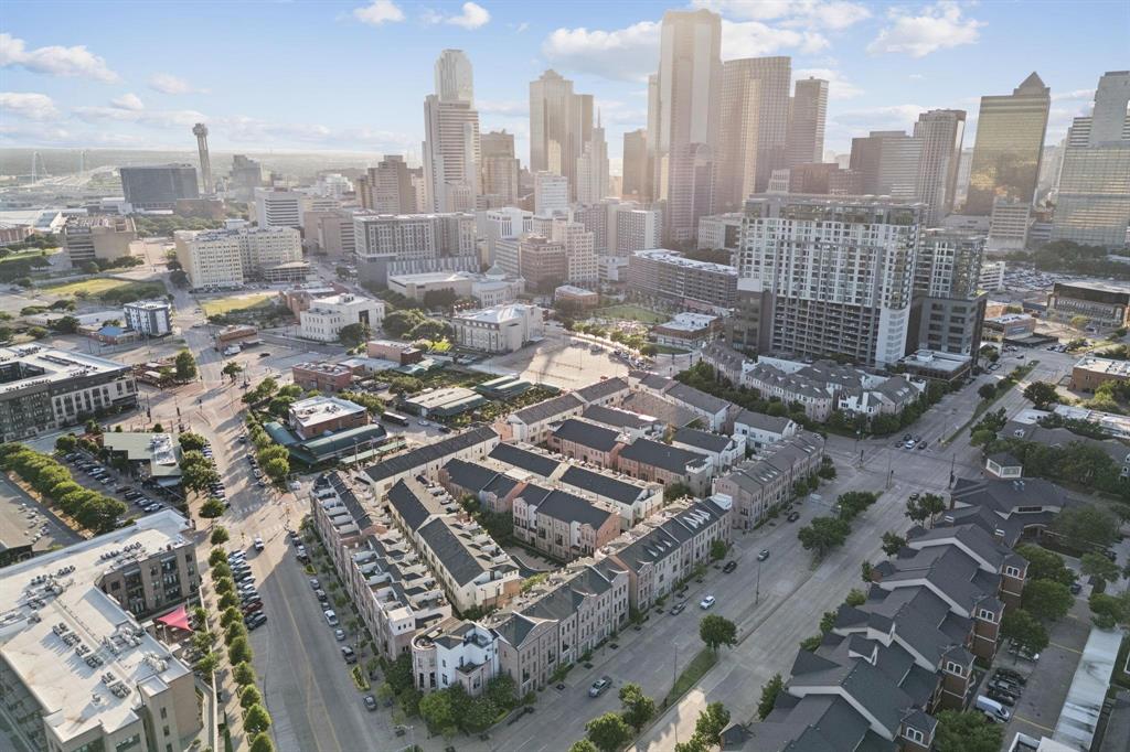 2135 Marilla Street Dallas, TX 75201 - Photo 21 of 23 a view of city