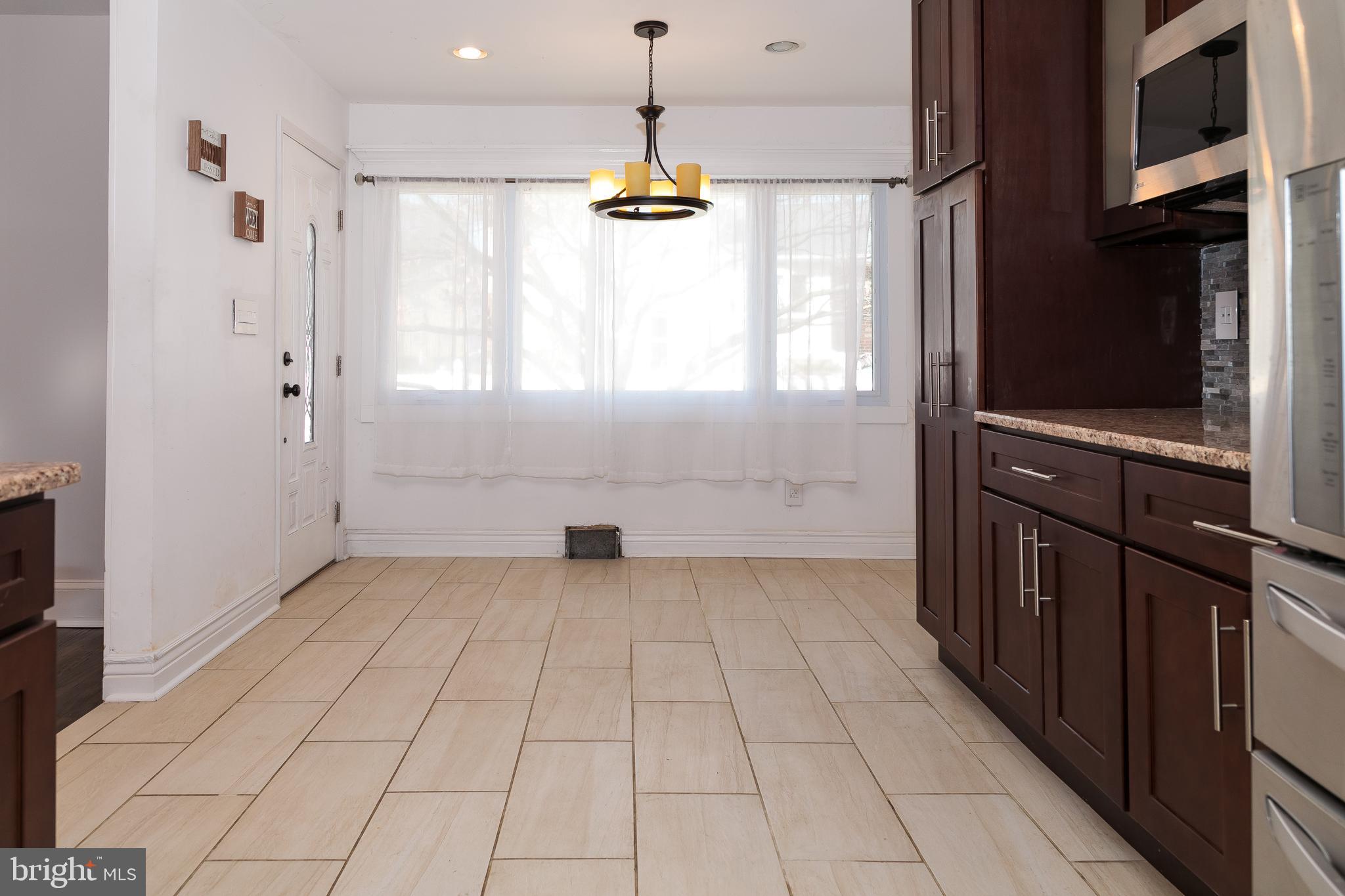 9674 Sandanne Road Philadelphia, PA 19115 - Photo 12 of 62