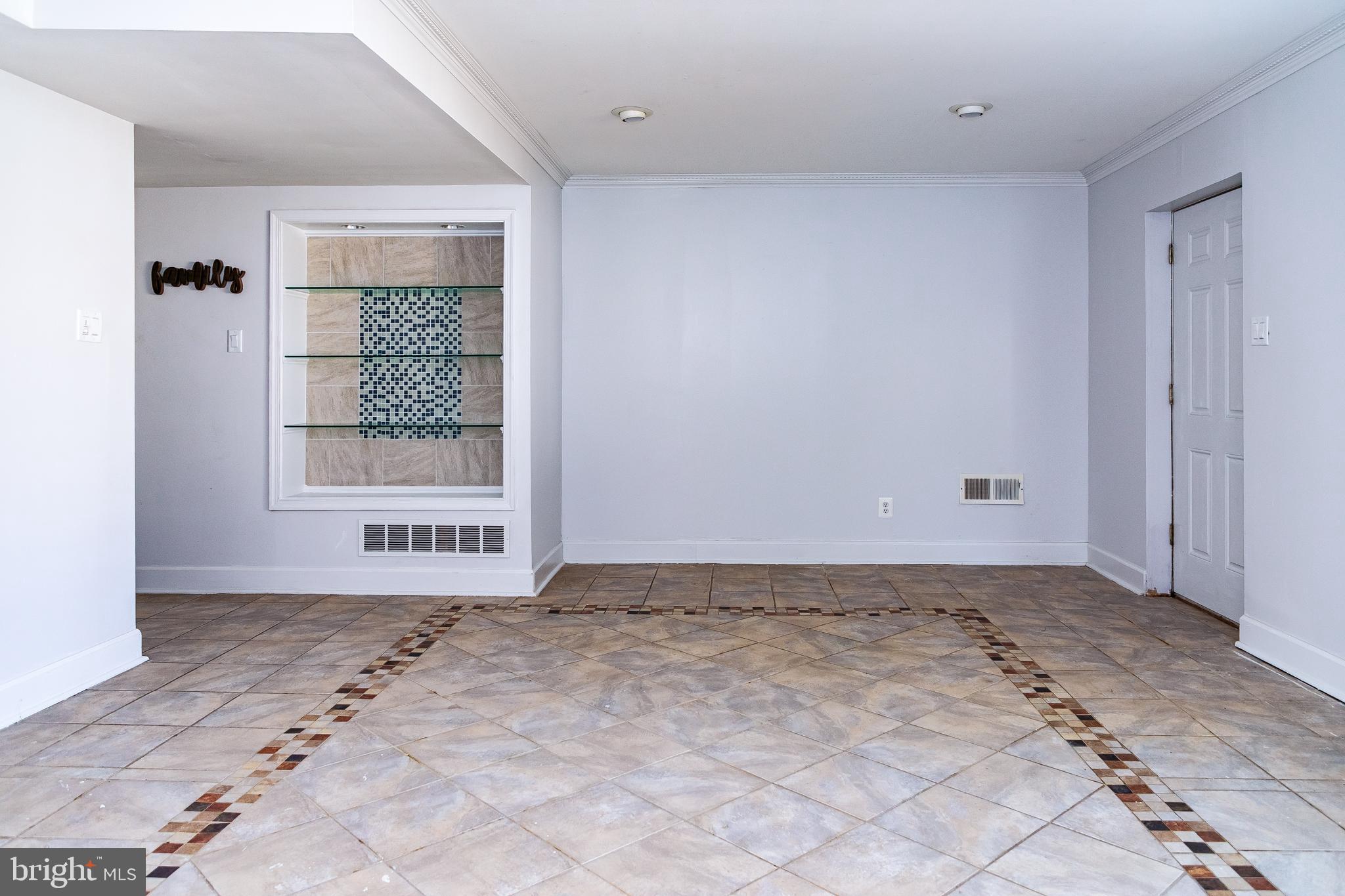 9674 Sandanne Road Philadelphia, PA 19115 - Photo 13 of 62