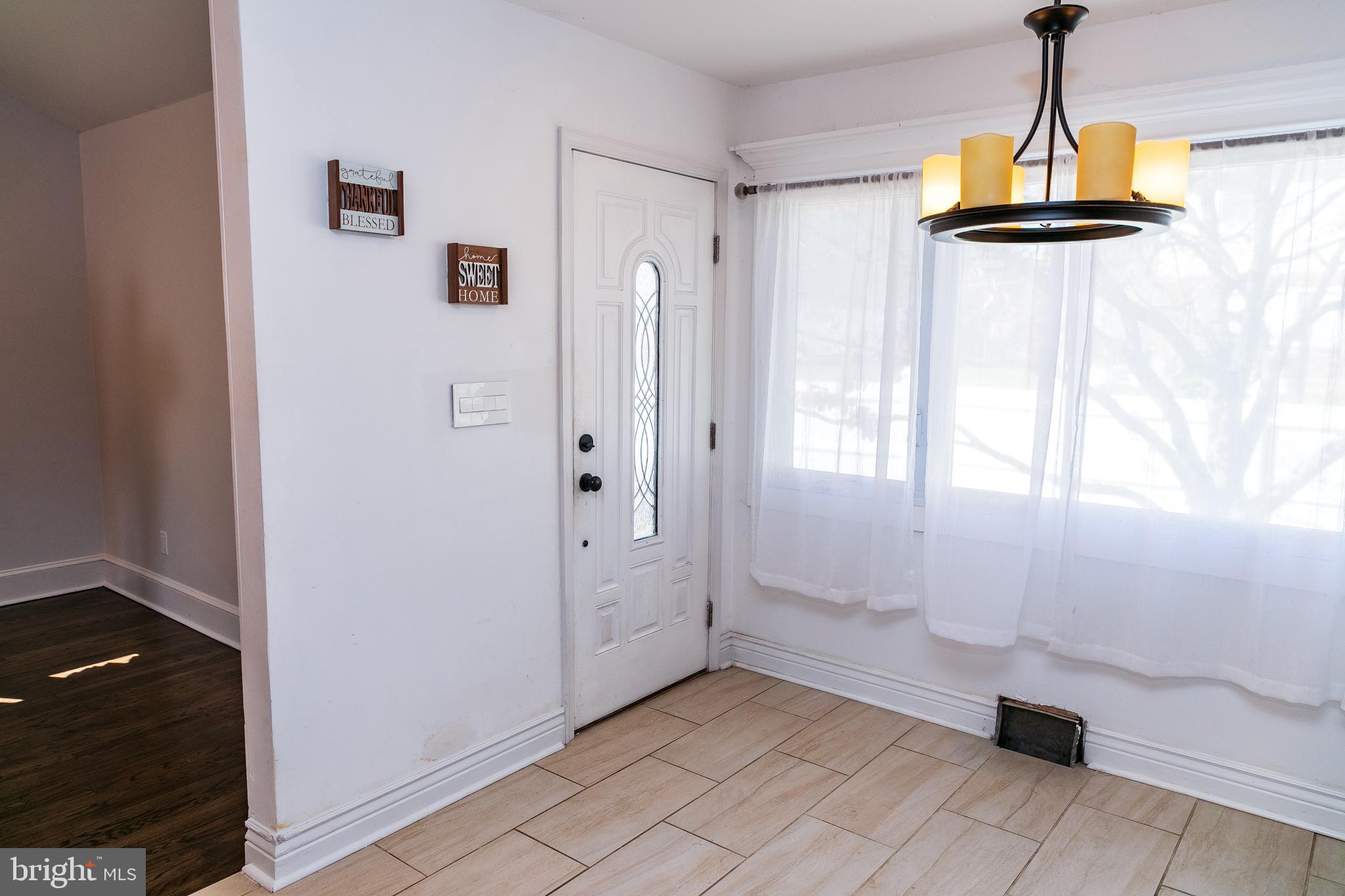 9674 Sandanne Road Philadelphia, PA 19115 - Photo 21 of 62