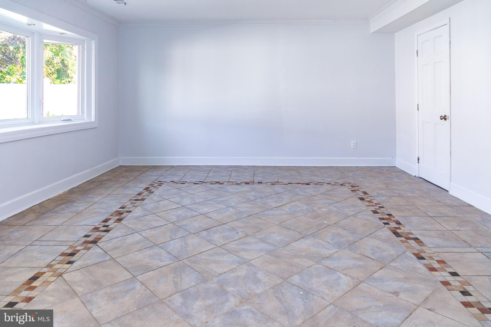 9674 Sandanne Road Philadelphia, PA 19115 - Photo 33 of 62