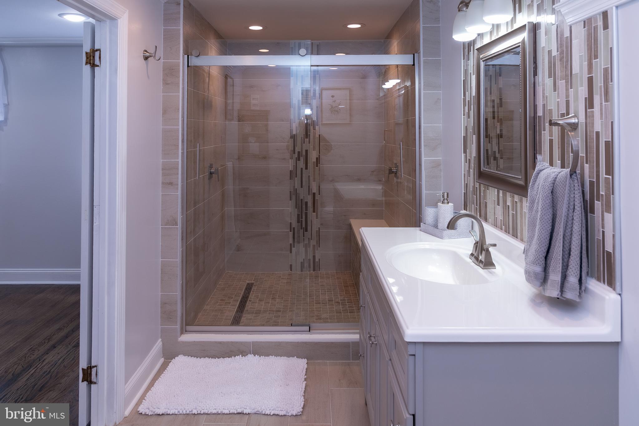 9674 Sandanne Road Philadelphia, PA 19115 - Photo 34 of 62